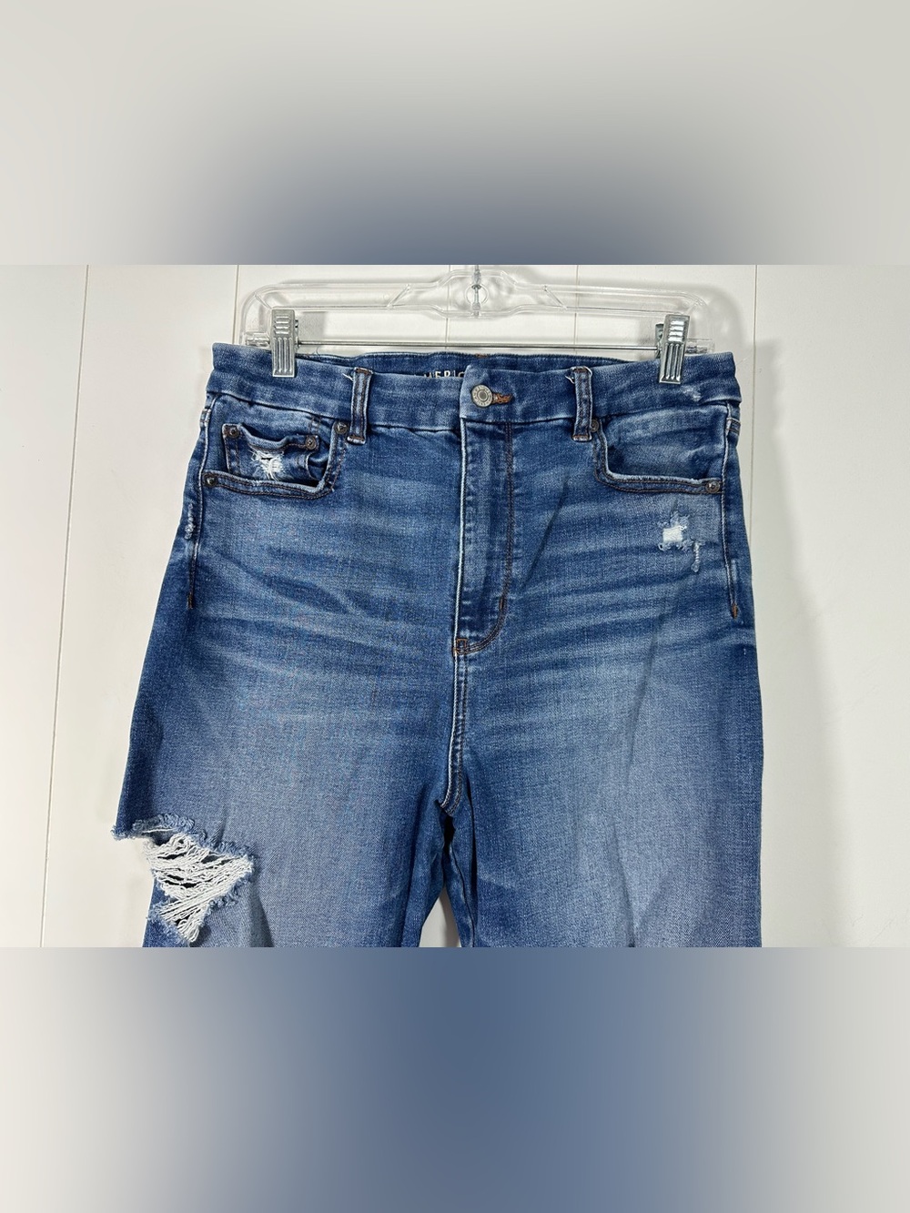 American Eagle Jeans Size 12 Short Curvy Super Hi Rise Jegging Distressed Denim - Picture 2 of 13